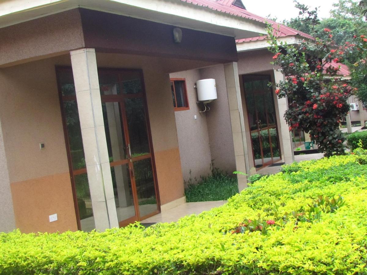 Mikumi Resort Hotel Exterior foto